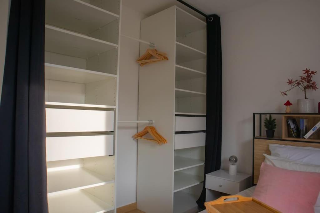 Luxury Apartment «Le Jurassien», Gex-Geneve Cessy Exterior photo
